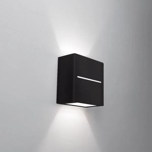 Arandela Led 6W 2700K Luz Amarela Preto New Trace Com 2 Fachos Newline
